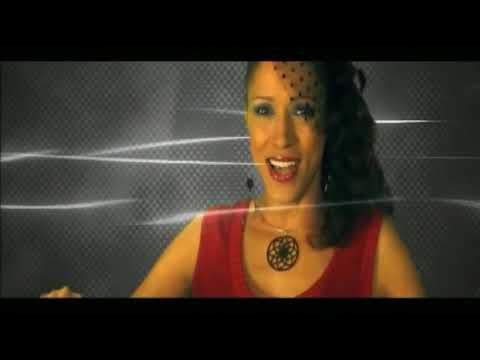 Phunkin DJs feat. Pamela Fernandez – Kickin’ in the Beat (2006) | Club Classic