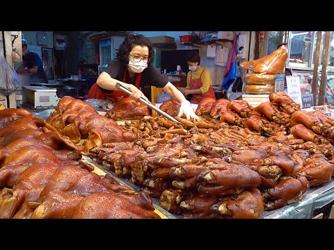 , title : '족발달인 Amazing Korean Braised Pig's Trotters (Jokbal) Master / Pig's feet & head - Korean street food'
