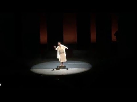 VIRGINIA RAFFAELE PERFORMANCE CARLA FRACCI