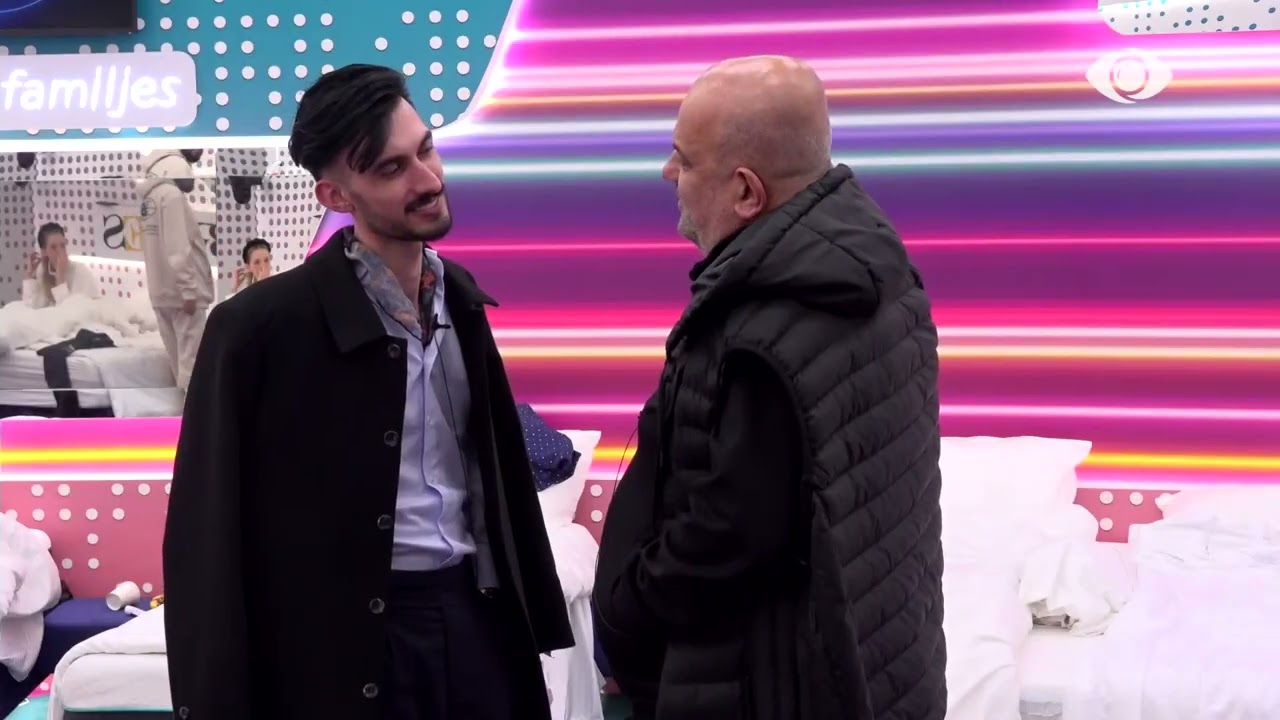 “Të kam pasuar një top shumë të mirë”/ Kristi bisedon me Lornën