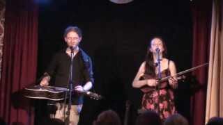 Phillip Henry & Hannah Martin - Close Your Eyes