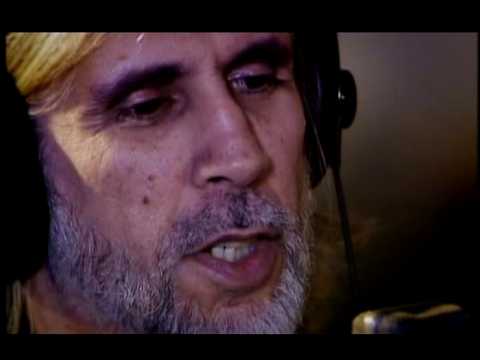 download lagu mp3 mp4 Em Terra De Cego Quem Tem Olho Rei, download lagu Em Terra De Cego Quem Tem Olho Rei gratis, unduh video klip Em Terra De Cego Quem Tem Olho Rei