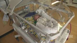 Inspiring America  ‘Baby Cuddlers’ Help Premature Babies in Early Days
