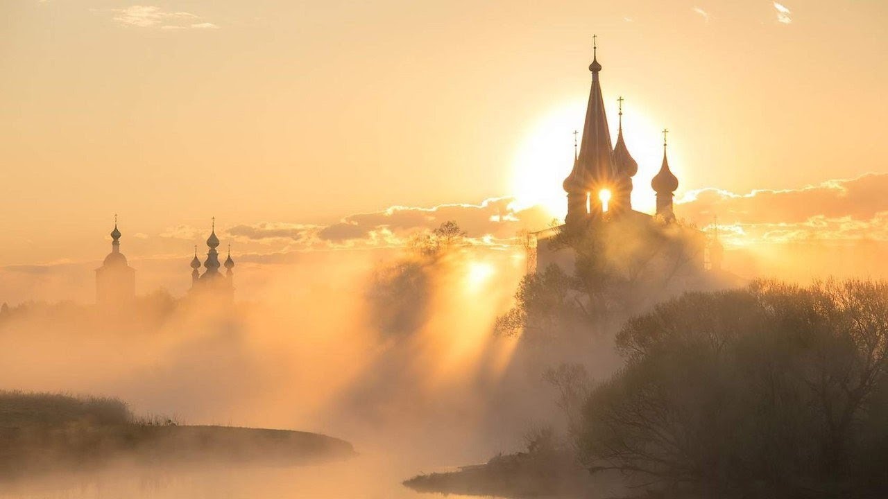 28.10.2021. У 21:30, ВЕЧЕ СА О. ДЕЈАНОМ КРСТИЋЕМ