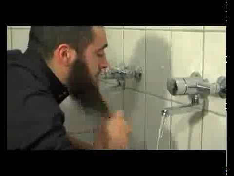 Die Gebetswaschung im Islam WUDU