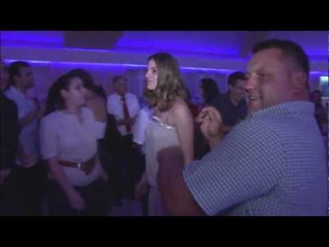 Grupa Titanic - Dugo te dugo očekujem/ Jutro je/ Daj šta daš