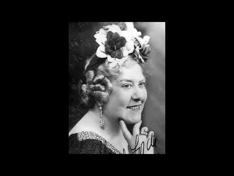 Florrie Forde (comedienne) and chorus - Florrie Forde Old Tiime Medley (1929)