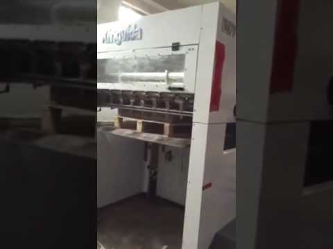 yarı otomatik kalıplı kesim makinesi (BMY1300)