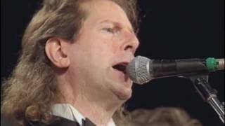 The Byrds Perform &quot;Mr. Tambourine Man&quot; at the 1991 Inductions