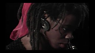 Princess Erika "Trop de bla bla" (version originale remasterisée, clip officiel) 