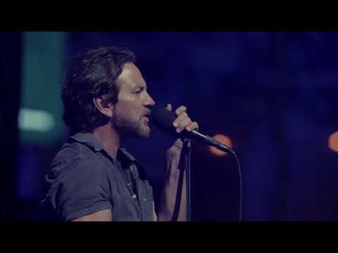 Pearl Jam -  Oceans (Lets Play Two/Live Wrigley Field, 2016)