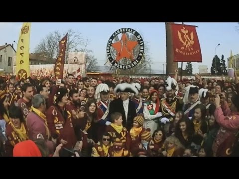 Mugnaia e Mercenari aranceri - foto di gruppo 4K 360° - Carnevale Ivrea 2017