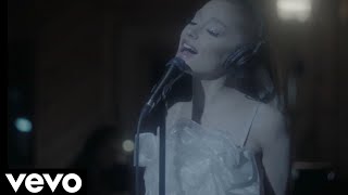 Download lagu Ariana Grande - Eternal Sunshine Album ( Live Performance) mp3