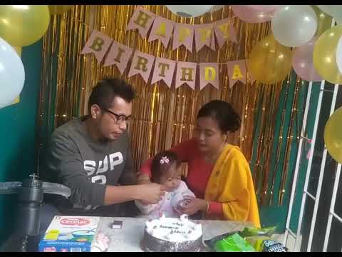 Celebrating Atiya's First Happy Birthday❤️❤️❤️#cake#cutting#eating#excited#