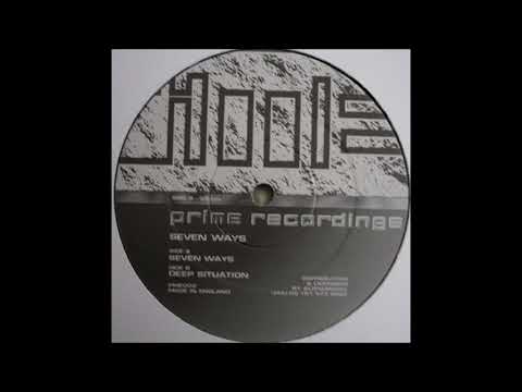 Vinylgroover & Trixxy - Deep Situation