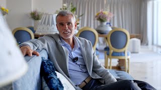 Hotelmanager Frederico Simões de Almeida erzählt über die Geschichte des Hotels Albatroz.