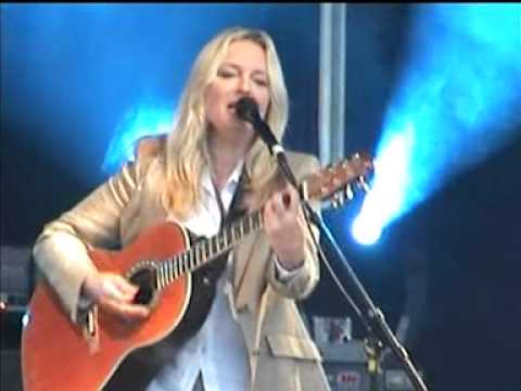 Tusind Stykker Anne Linnet