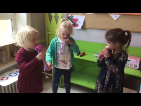 Lucie, Jasmijn en Shaira-Mae in actie