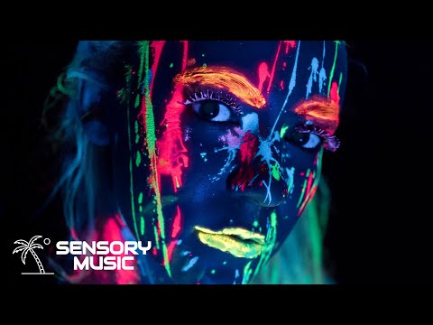 Gabry Ponte & MOTi feat. Mougleta - Oh La La