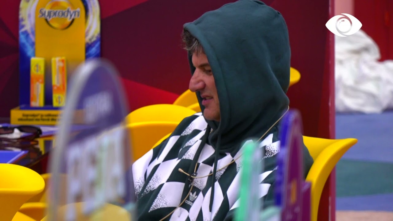 “Ju vegjetoni”/ Bledi batuta me Kristin