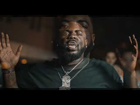 Lit Youngin - Chasing Chicken (Feat CMO Lando Bando)