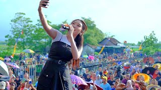 Download lagu LAMUNAN - DIFARINA INDRA - ADELLA LAMBADOR'C 2024 (SEASON 6) - ADELLA LAMBADORC CENGKLIK mp3 Download lagu LAMUNAN - DIFARINA INDRA - ADELLA LAMBADOR'C 2024 (SEASON 6) - ADELLA LAMBADORC CENGKLIK mp3