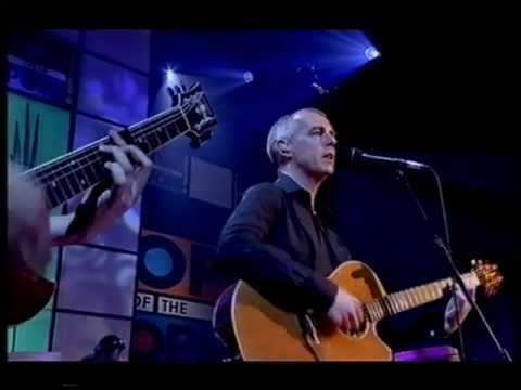 Video thumbnail for I Get Along [Top of the Pops 2 - 2002/04/17]