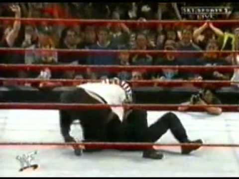 Mankind ( Mick Foley ) Finisher - Mandible Claw