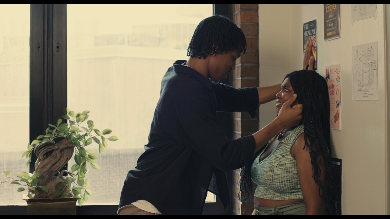 delusionally, Ari: a coming-of-age story