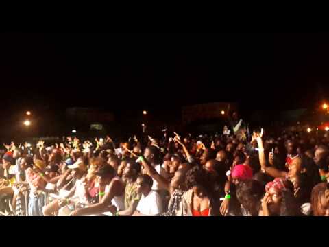 Dj dilson live performance  -- Só Moçambique  Show