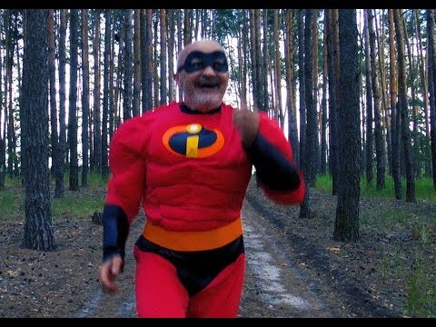 Mr Incredible Adult Costume Video Review