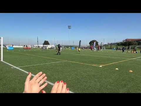 Gondomar vs Rio Ave , controle de bola e assistência