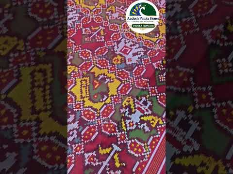 Red Selari Border Thambhali Elephant & Parrot Motifs Single Ikat Patola Saree 8 Ply Silk