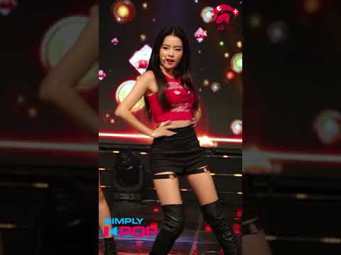 [Fancam/직캠] Seungji(승지) _ LIMESODA(라임소다) _ All Eyez On Me _ Simply K-Pop _ 081718