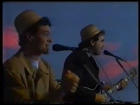 Sub (yellow Submarine) - Os Mulheres Negras