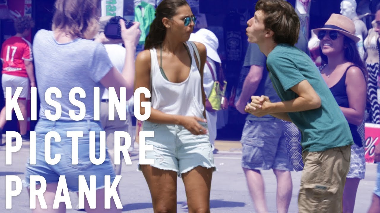 KISSING PICTURE PRANK | CAN YOU TAKE A PICTURE OF US KISSING?