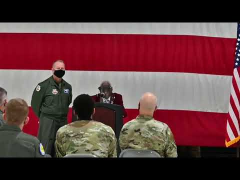 Tuskegee Airman receives Top Gunnery plaque
