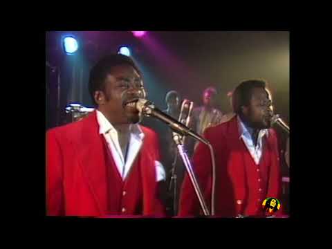 Blues Busters - Oh Girl / Give A Little More ( Live Brooklyn 1983 )