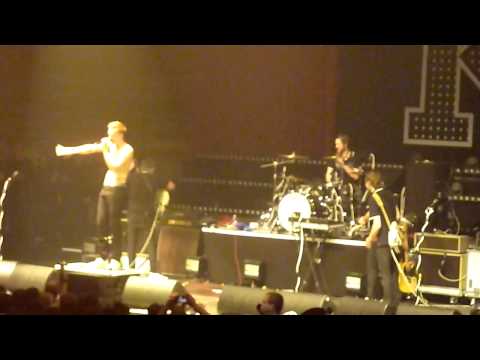 Kraftklub - Scheiß in die Disco + Randale @ Würzburg 20.3.2015