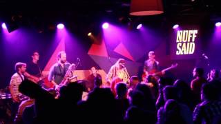 'NUFF SAID / Roland Van Campenhout ft. BRZZVLL - Going Down Slow