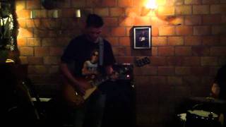 Hound Dog - Johnny Memphis & The Tennissee Rockers