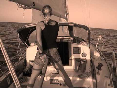 Alberg 30 Sailing