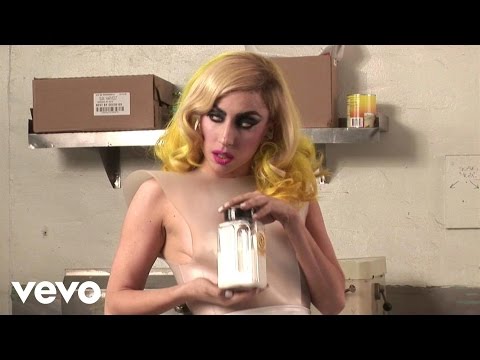 Lady Gaga - Telephone ft. Beyoncé (Official Behind The Scenes) ft. Beyoncé