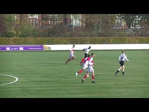 UVV JO17-3 - JSV Nieuwegein JO17-2 1ste helft deel 1 (4-1)