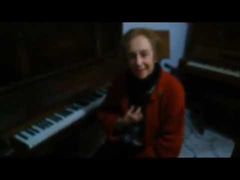 A Pianista Maria Teresa Garcia - Machado-MG