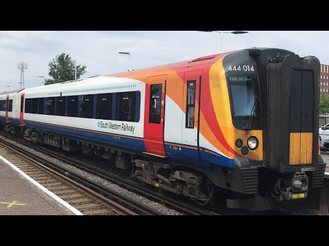 10:07 Poole - Bournemouth 10:17 | SWR Class 444 Desiro
