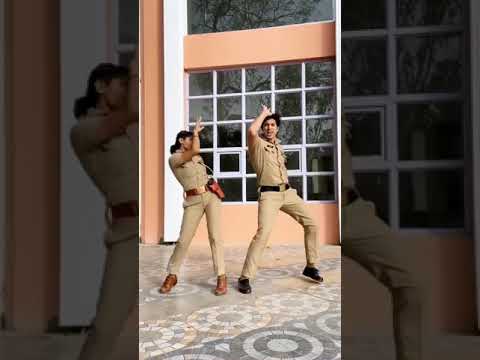 Karishma Singh n Rajvir Tomar new dance video.. madam sir
