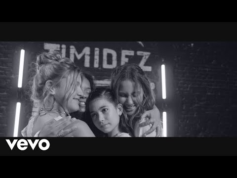 Timidez - BFF Girls