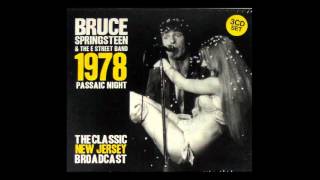 BRUCE SPRINGSTEEN & THE E'STREET BAND - Sweet Little Sixteen (live Passaic 9-21-78)