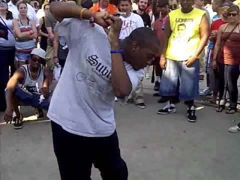 Breakdancing DEMF 2011